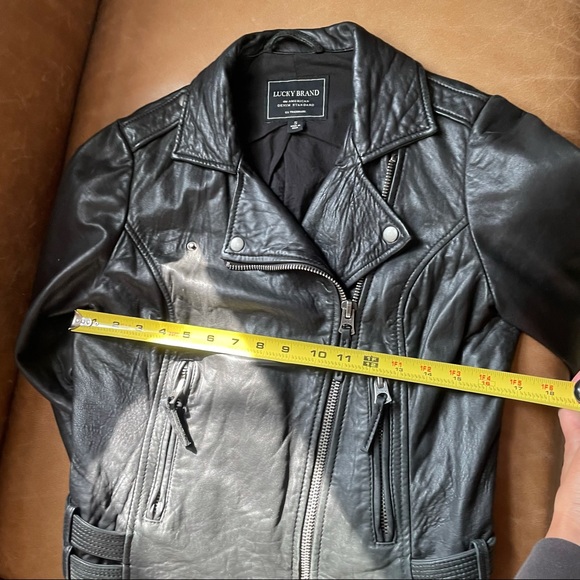 Lucky Brand Moto black leather jacket damaged sleeve fall winter layering - Picture 10 of 16